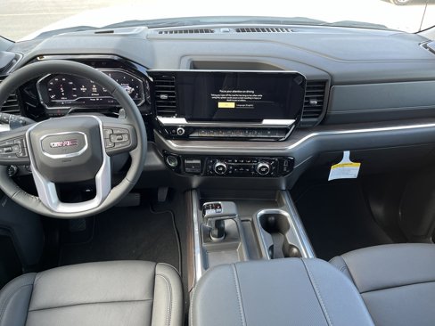 New 2025 GMC Sierra 1500 SLT image 5