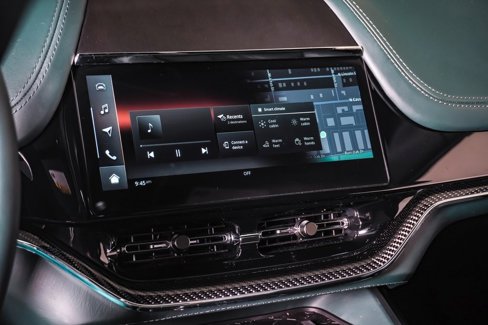 Used 2025 Aston Martin DBX 707 image 24
