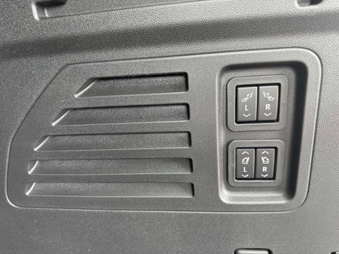 New 2026 Buick Enclave Sport Touring w/ Power Package image 35