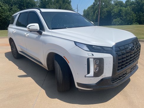 Used 2025 Hyundai Palisade Calligraphy image 2