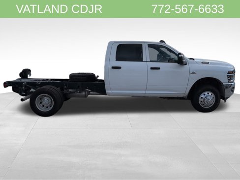 New 2026 RAM 3500 Tradesman image 5