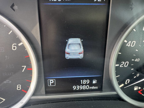 Used 2019 Nissan Sentra SV image 3