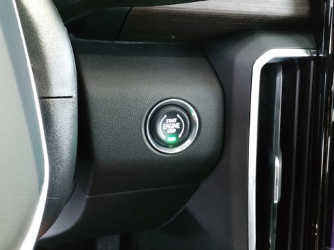 New 2024 GMC Acadia Denali w/ Super Cruise Package image 29