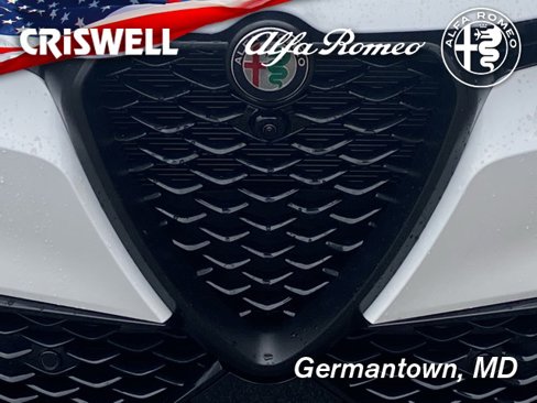 New 2025 Alfa Romeo Tonale Tributo Italiano image 11