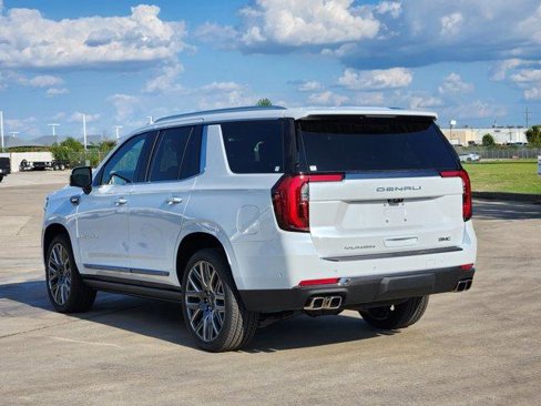 New 2026 GMC Yukon Denali Ultimate image 3