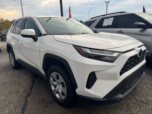 Used 2023 Toyota RAV4 LE image 1
