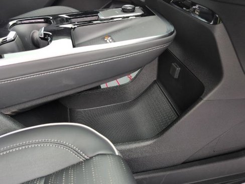 New 2026 Buick Enclave Sport Touring w/ Power Package image 11