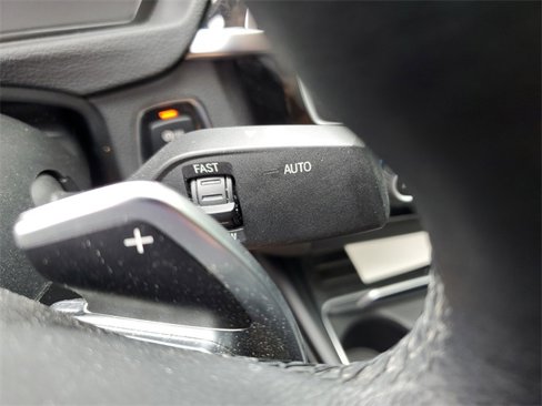 Used 2018 BMW 330i xDrive Sedan w/ Convenience Package image 13