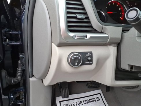 Used 2015 GMC Acadia SLE image 19