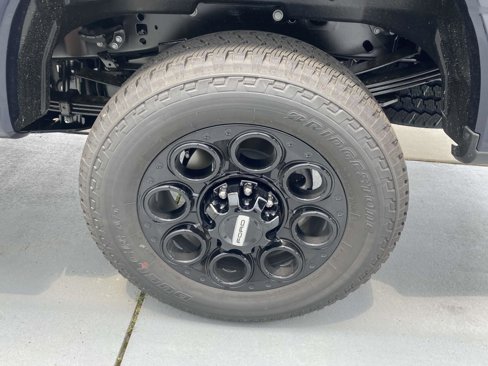 New 2025 Ford F350 XLT w/ Black Appearance Package image 7