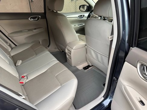 Used 2014 Nissan Sentra S image 22