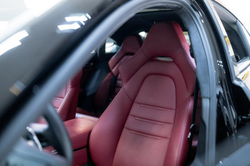 Used 2023 Porsche Panamera GTS image 68