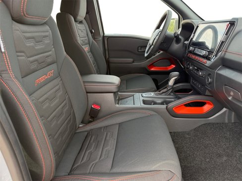 New 2026 Nissan Frontier PRO-4X w/ Pro-4x Convenience Package image 14