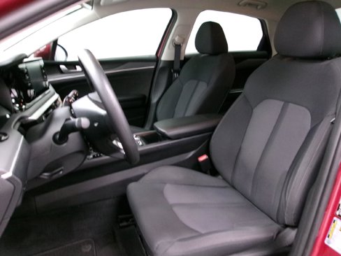 Used 2021 Kia K5 LXS image 7