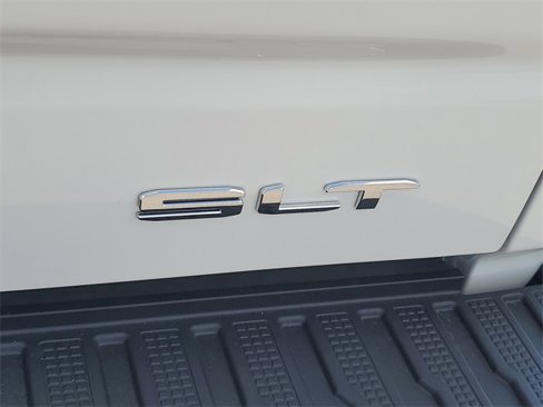 New 2026 GMC Sierra 1500 SLT w/ SLT Premium Package image 28
