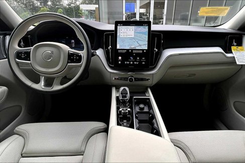 New 2026 Volvo XC60 T8 Ultra image 7