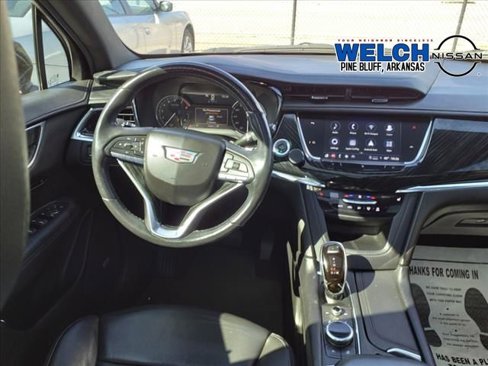 Used 2021 Cadillac XT6 Premium Luxury image 11