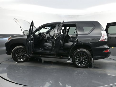 Used 2023 Lexus GX 460 Premium image 38