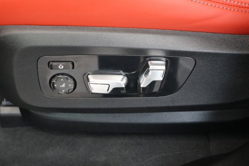 New 2025 BMW X5 M Competition w/ Executive Package image 9