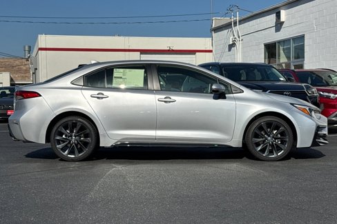 New 2026 Toyota Corolla SE image 9