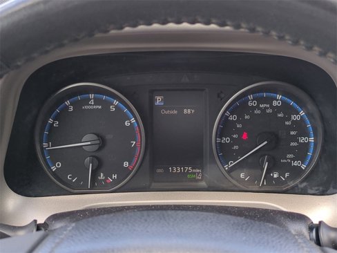 Used 2017 Toyota RAV4 XLE image 27