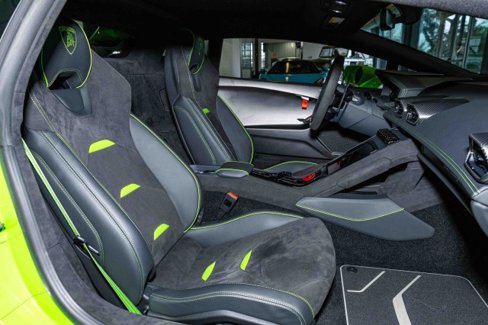 Used 2023 Lamborghini Huracan Tecnica image 22