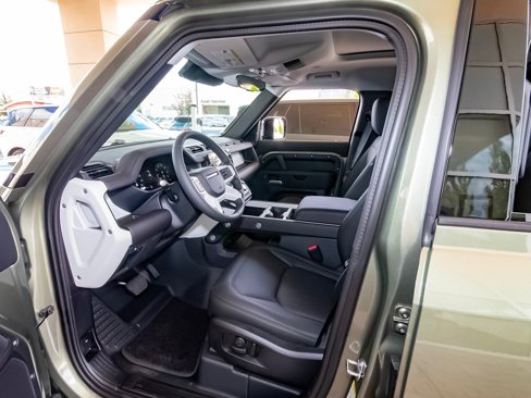 New 2025 Land Rover Defender 110 S image 37