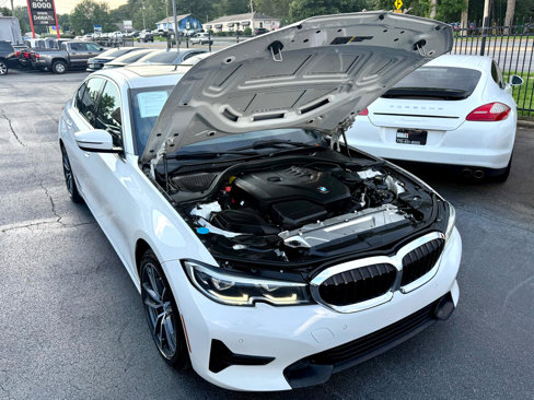 Used 2020 BMW 330i Sedan w/ Convenience Package image 4