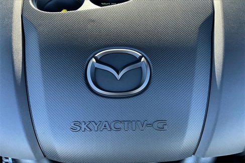 New 2026 MAZDA MAZDA3 Carbon image 17