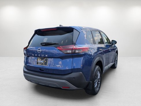 Used 2023 Nissan Rogue S image 5