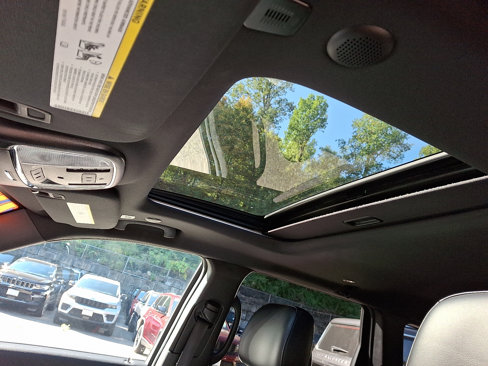 Certified 2020 Jeep Grand Cherokee Altitude image 15
