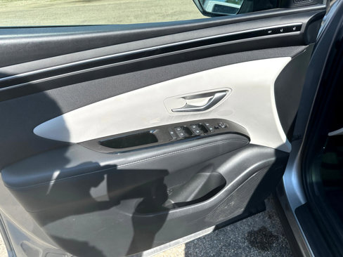 Used 2024 Hyundai Tucson Limited image 15