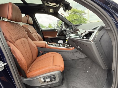 New 2026 BMW X7 xDrive40i w/ M Sport Package image 24
