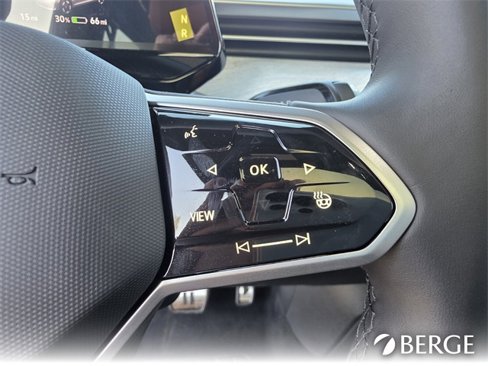 New 2025 Volkswagen ID. Buzz Pro S Plus image 23
