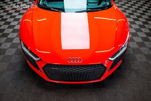 Used 2018 Audi R8 V10 w/ Carbon Exterior Package image 35