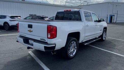 Used 2018 Chevrolet Silverado 1500 High Country image 9