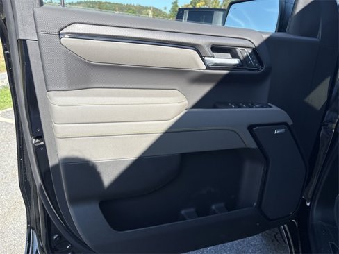 New 2026 Chevrolet Silverado 1500 ZR2 image 23