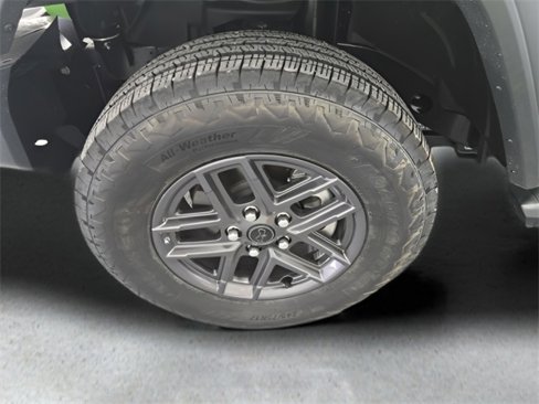 Used 2025 Jeep Wrangler Sport S image 33
