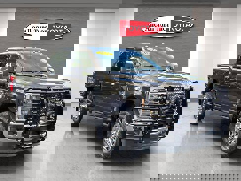 Used 2024 Ford F350 Lariat w/ Lariat Ultimate Package image 1