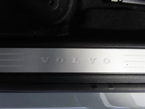 Used 2025 Volvo S60 B5 Core image 19