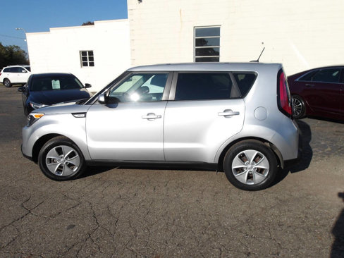 Used 2016 Kia Soul image 3
