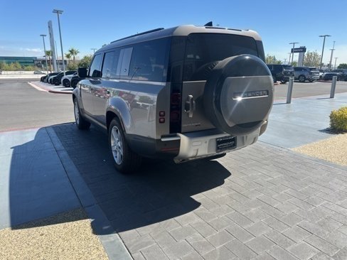 Certified 2023 Land Rover Defender 130 SE image 5