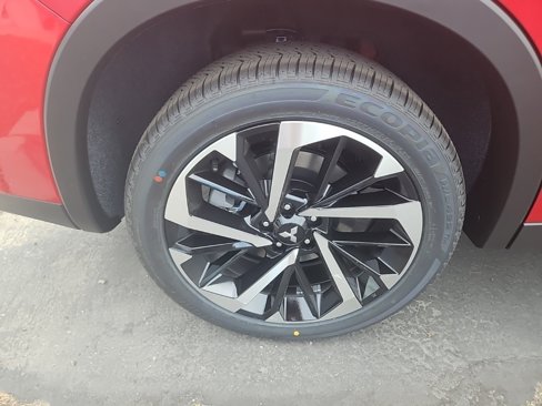 New 2025 Mitsubishi Outlander SE image 8