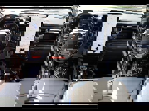 New 2025 Ford F150 Lightning XLT image 18