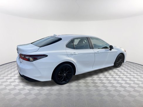 Certified 2024 Toyota Camry LE image 18