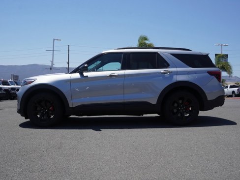 Used 2024 Ford Explorer ST-Line w/ Equipment Group 401A image 7