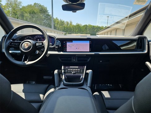 New 2026 Porsche Cayenne image 9