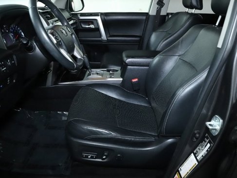 Used 2016 Toyota 4Runner Limited image 18