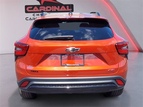 Used 2024 Chevrolet Trax RS image 5