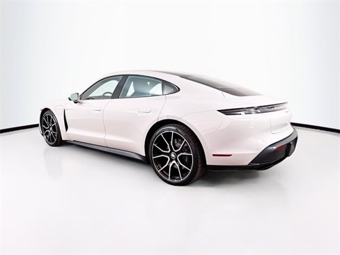 Certified 2024 Porsche Taycan image 3